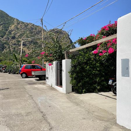 Casa Bouganville Pollara Exterior foto