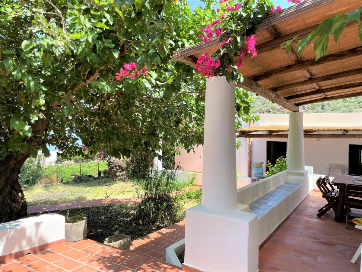 Casa Bouganville Pollara Exterior foto