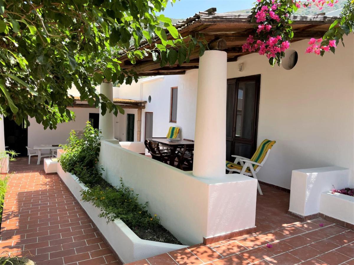 Casa Bouganville Pollara Exterior foto